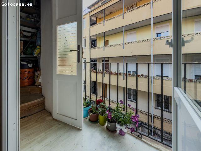 Piso en venta en Perines, Santander