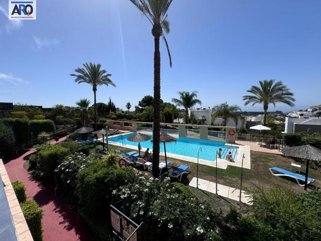 Piso en venta en Estepona, Parque Botánico Las Lomas del Guadalmina