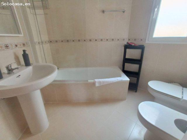 Piso en alquiler en Los Pacos, Fuengirola