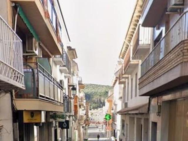 Piso en venta en Huelma, Andalucía