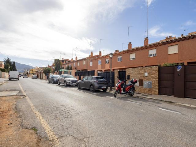 Piso en venta en Huétor Vega, Los Rebites