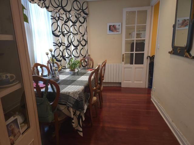 Piso en venta en Abando, Bilbao