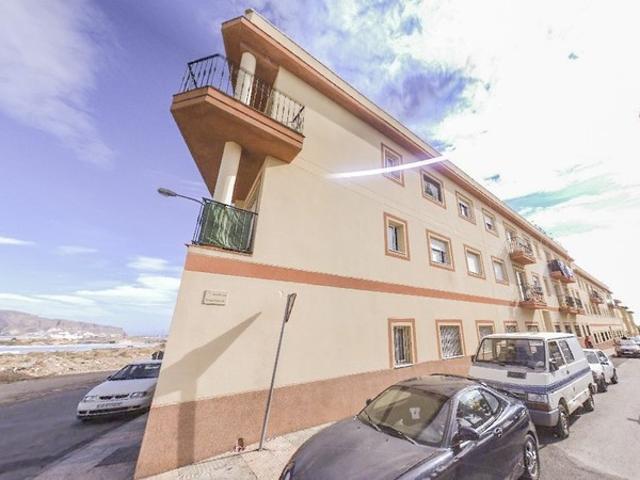 Piso en venta en La Gangosa, Vícar