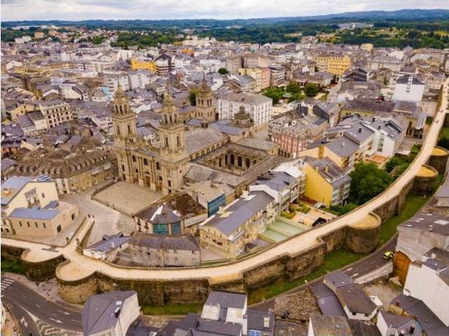 Piso en venta en Lugo, Sol