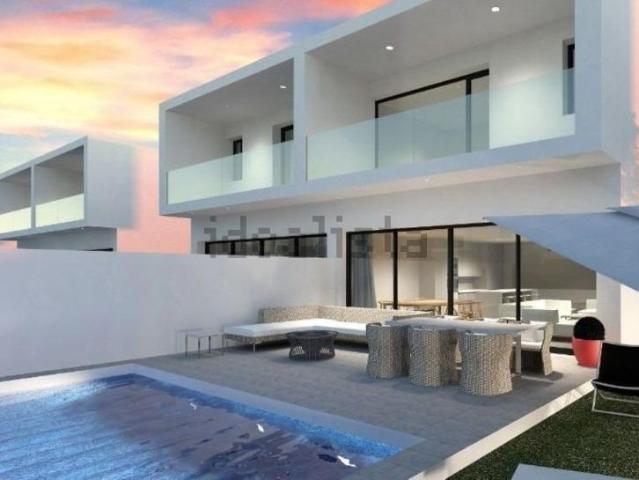 Piso en venta en Mairena Del Aljarafe, Urbanización Las Tres Barras