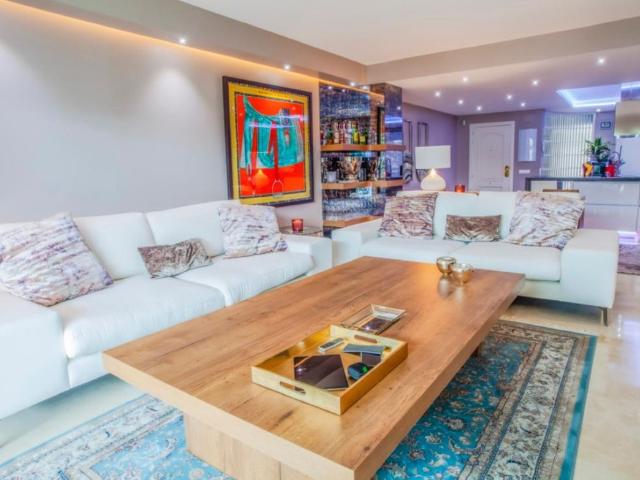 Piso en venta en Centro, Costa del Sol Occidental