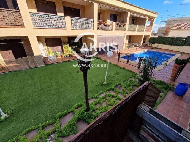 Piso en venta en Olías Del Rey, Castilla-La Mancha