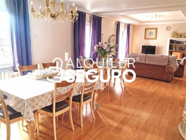 Apartamento en alquiler en Centro, León