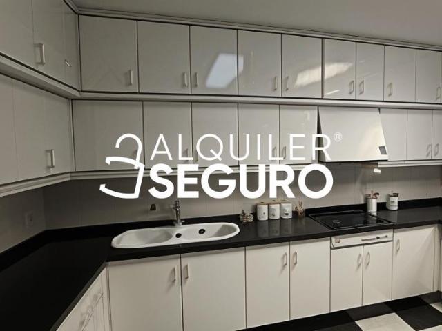 Apartamento en alquiler en Sevilla, Tablada