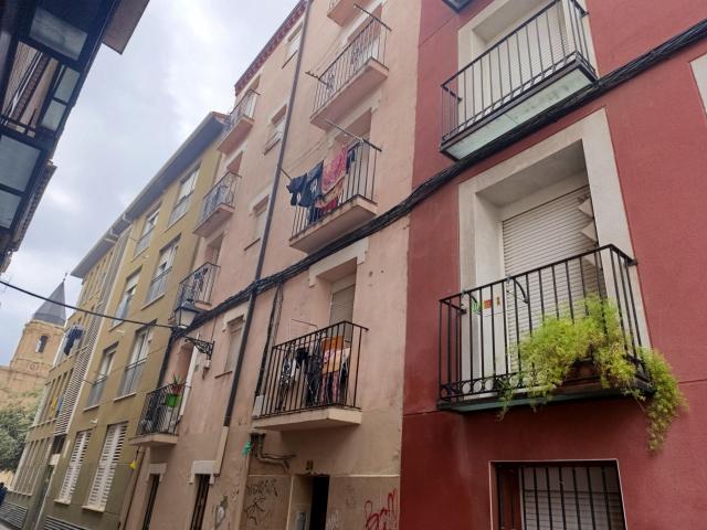 Apartamento en alquiler en Casco Histórico, Zaragoza