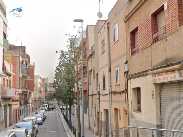 Piso en venta en Santa Coloma De Gramenet, Raval