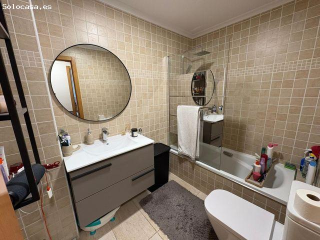 Piso en venta en Santovenia De Pisuerga, Castilla y León