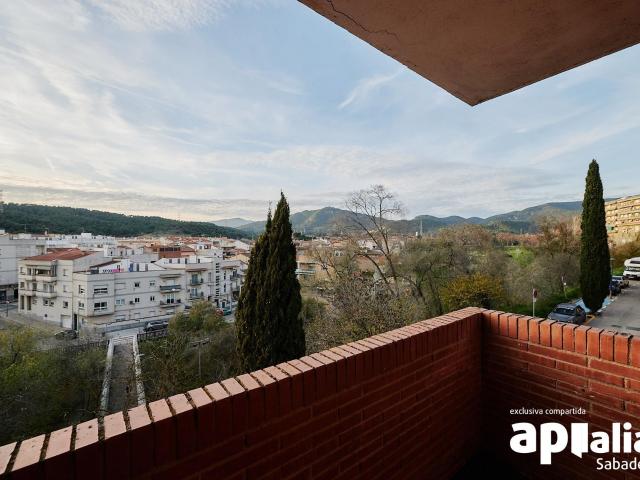 Piso en venta en Sentmenat