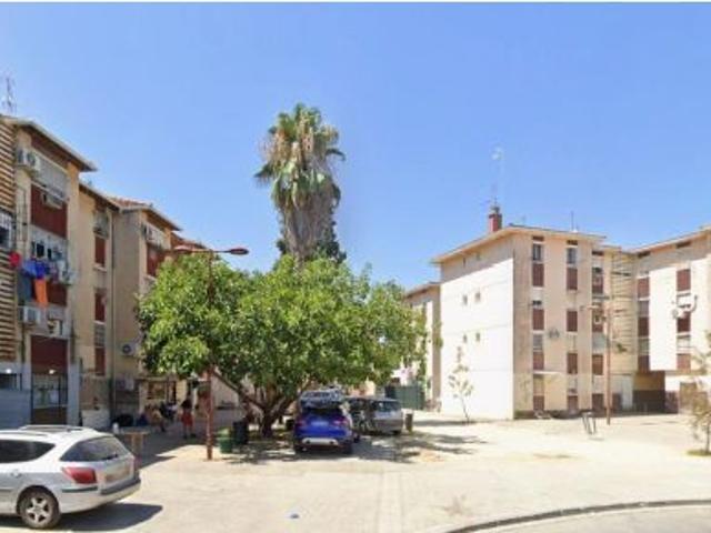Piso en venta en Las 3000 Viviendas, Sevilla