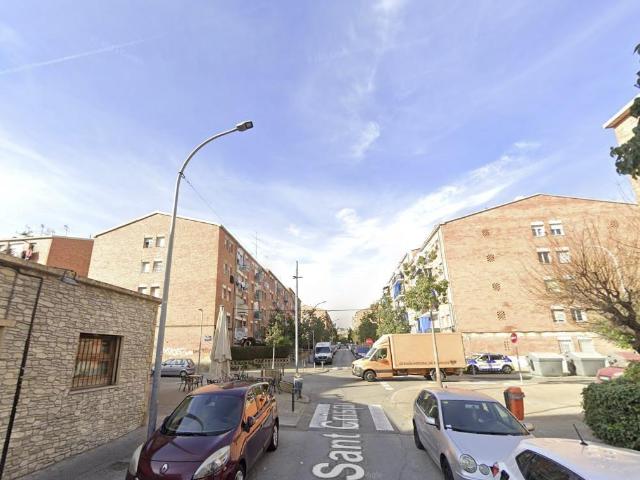 Piso en venta en Escola Industrial, Vallès Occidental