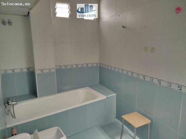 Piso en venta en Torre Del Campo, Andalucía