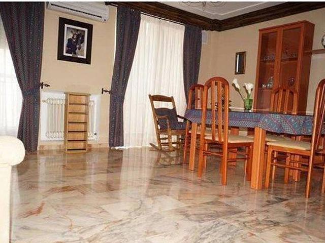 Casa en alquiler en Baena, Córdoba