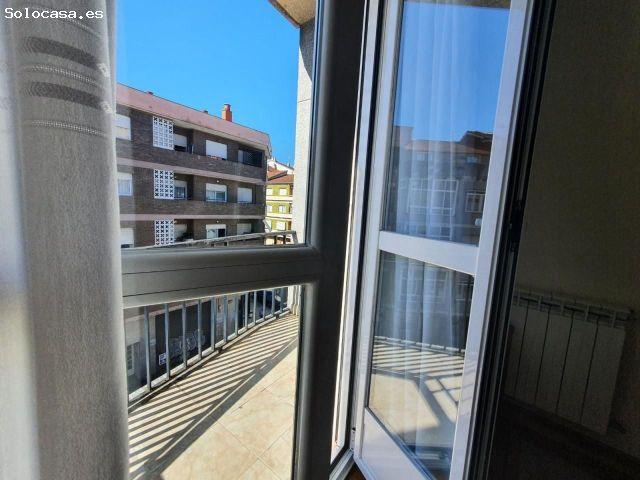 Piso en venta en As Lagoas, Ourense