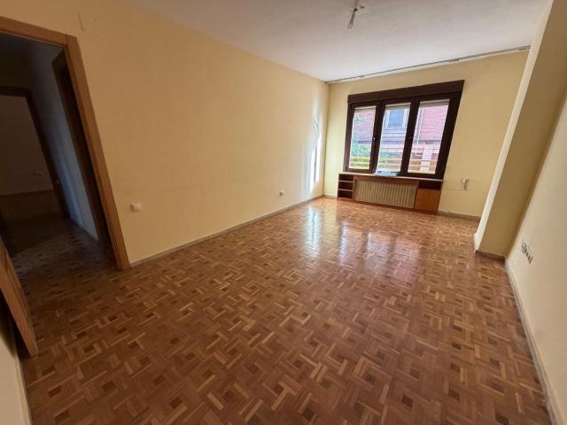 Piso en alquiler en Plaza España, Valladolid