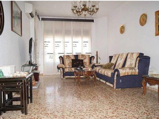 Casa en alquiler en Baena, Andalucía