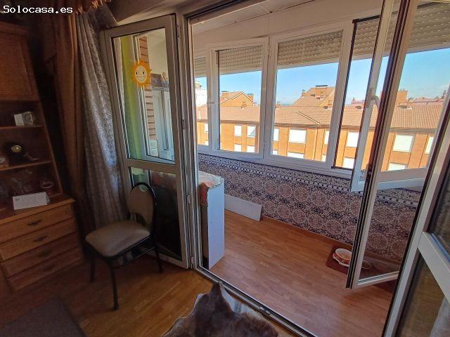 Piso en venta en El Soto, León
