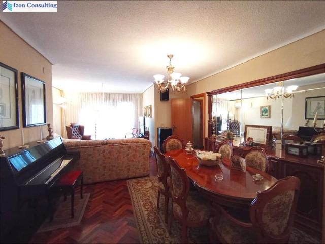 Piso en venta en Centro, Albacete