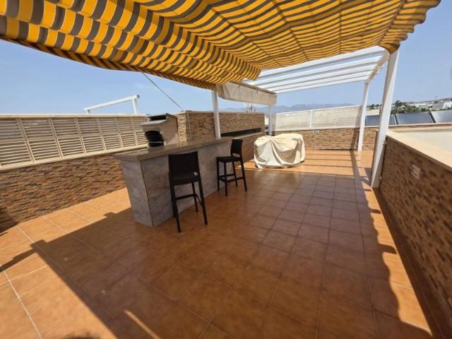 Piso en venta en El Toyo, Almería