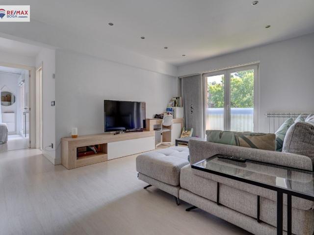 Piso en venta en Mendebaldea, Donostia-san Sebastián