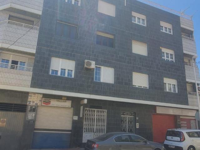 Piso en venta en Benahadux, Andalucía