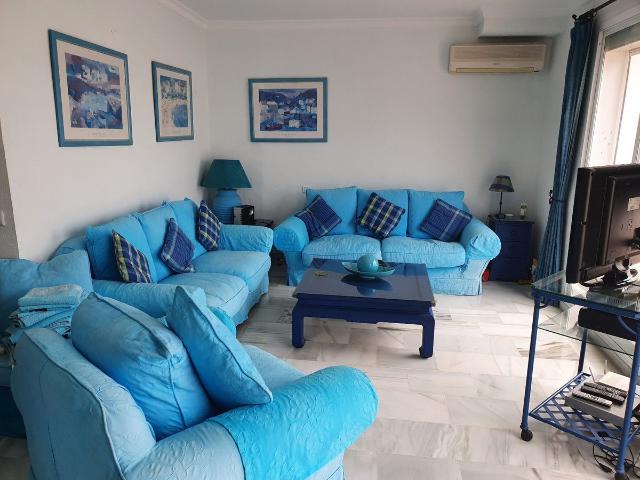 Piso en venta en La Alquería-El Paraíso, Costa del Sol Occidental