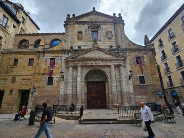 Piso en venta en Ibaiondo, Bilbao