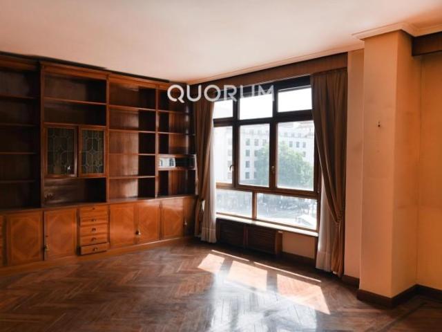 Piso en venta en Abando, Bilbao