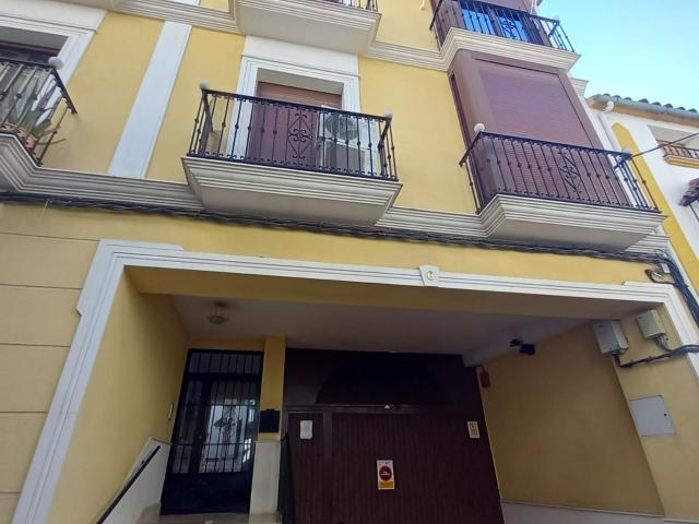 Piso en venta en Cabra, Andalucía