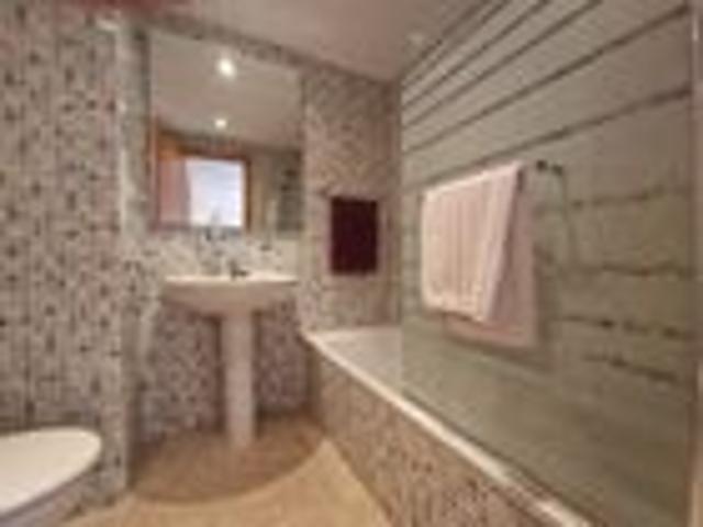 Piso en venta en La Perla de Bahía, Costa del Sol Occidental