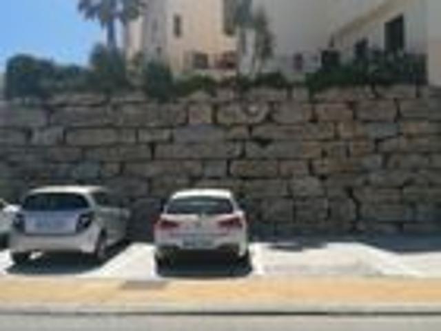 Piso en venta en La Perla de Bahía, Costa del Sol Occidental