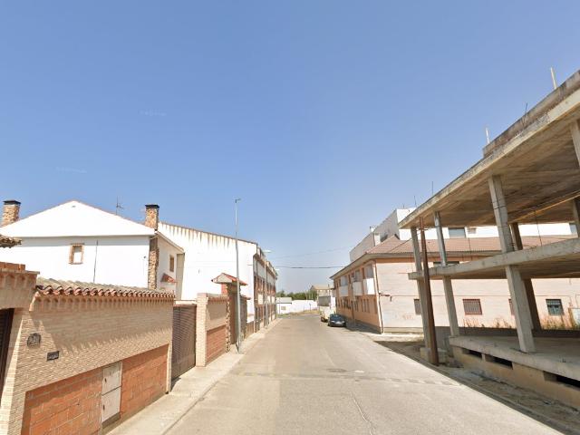 Piso en venta en Recas, Urbanización Los Parrales