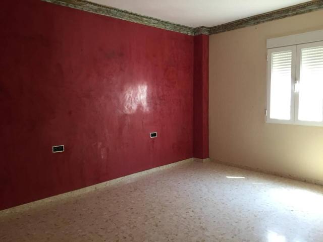 Piso en venta en Moriles