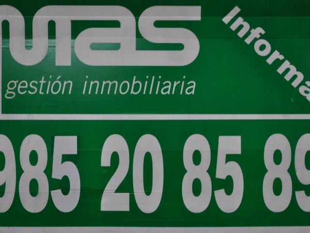 Piso en venta en Grado, Acebéu