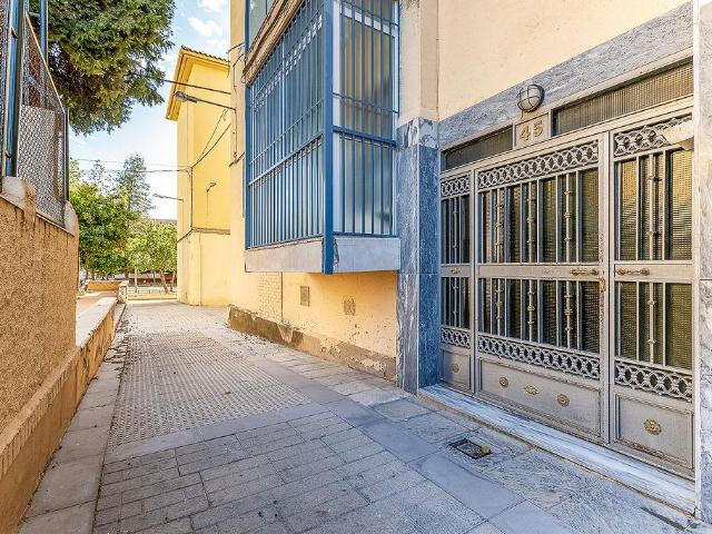 Piso en venta en Linares