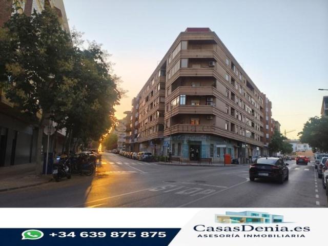 Piso en venta en Barri París-Pedrera / Camp Roig, la Marina Alta