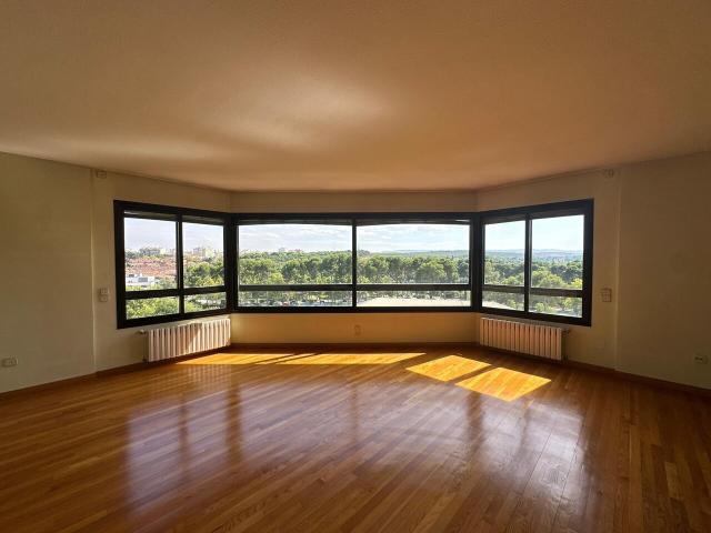 Piso en venta en Universidad, Zaragoza