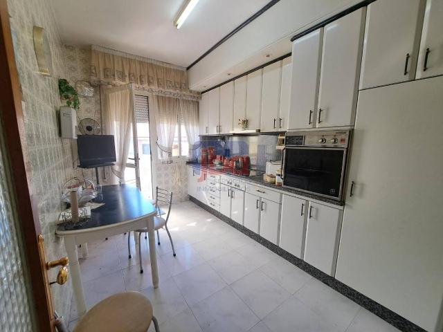Piso en venta en Centro, Ourense