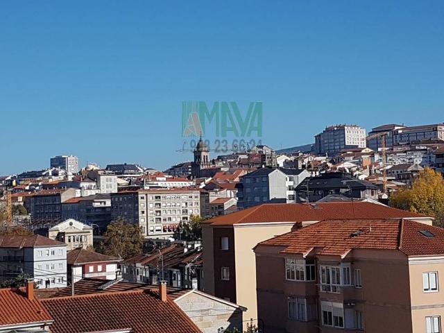 Piso en venta en Centro, Ourense