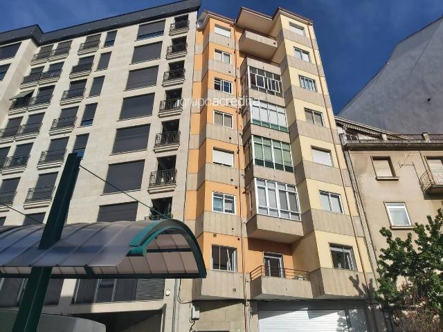 Piso en venta en Centro, Ourense