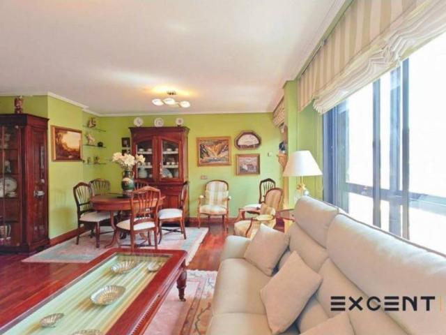 Piso en venta en A Gaiteira, A Coruña