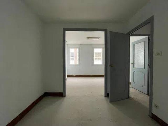 Piso en venta en As Lagoas, A Coruña
