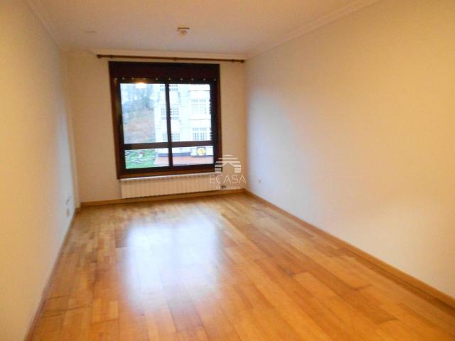 Piso en venta en A Moureira, Pontevedra