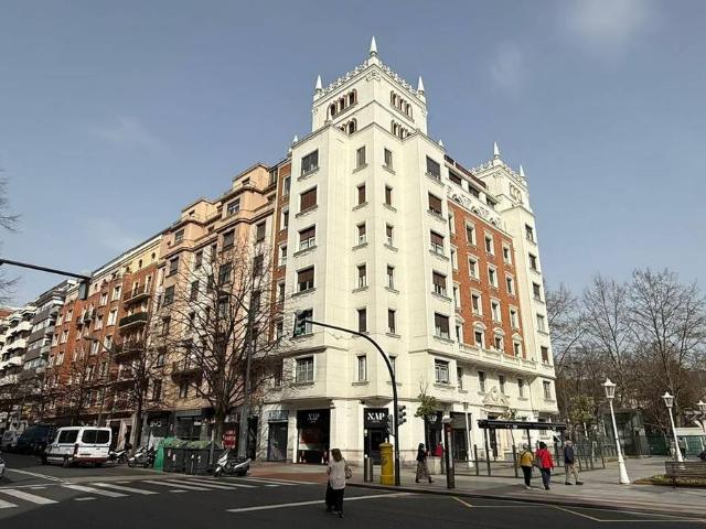 Piso en venta en Ibaiondo, Bilbao