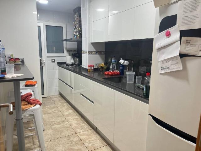 Piso en venta en Abrera, Barcelona
