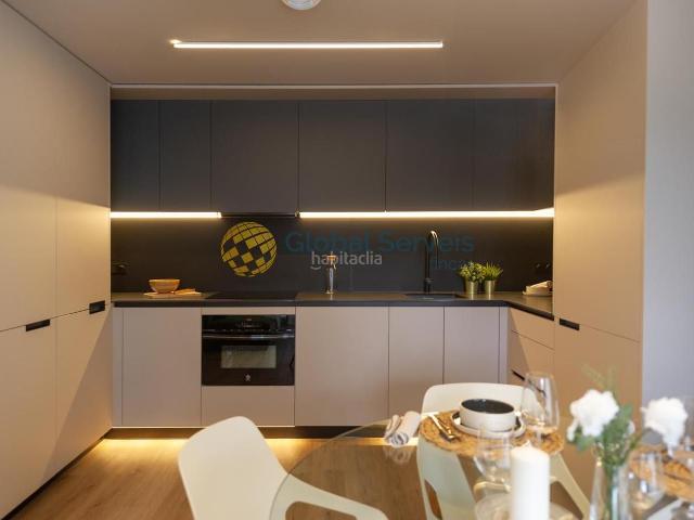 Piso en venta en Abrera